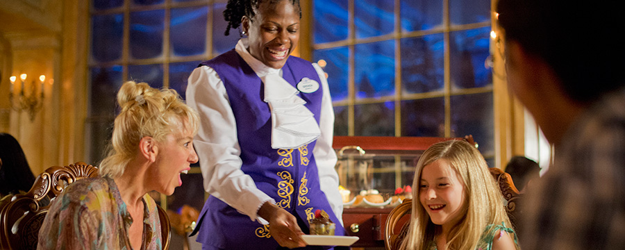 Holiday Dining at the Walt Disney World Resort