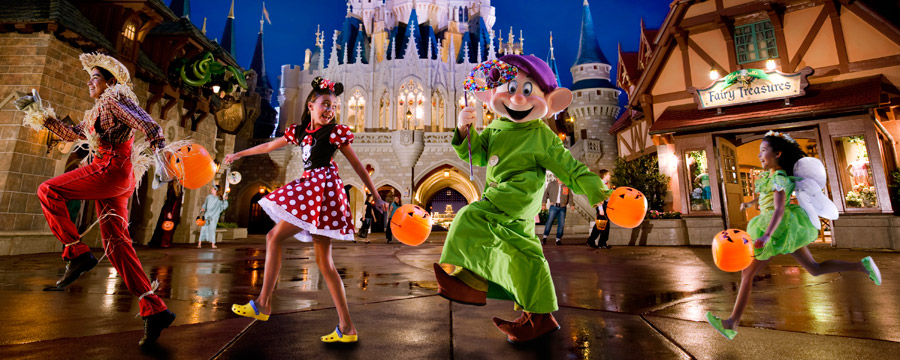 Festa de Halloween do Mickey Não-Tão-Assustadora